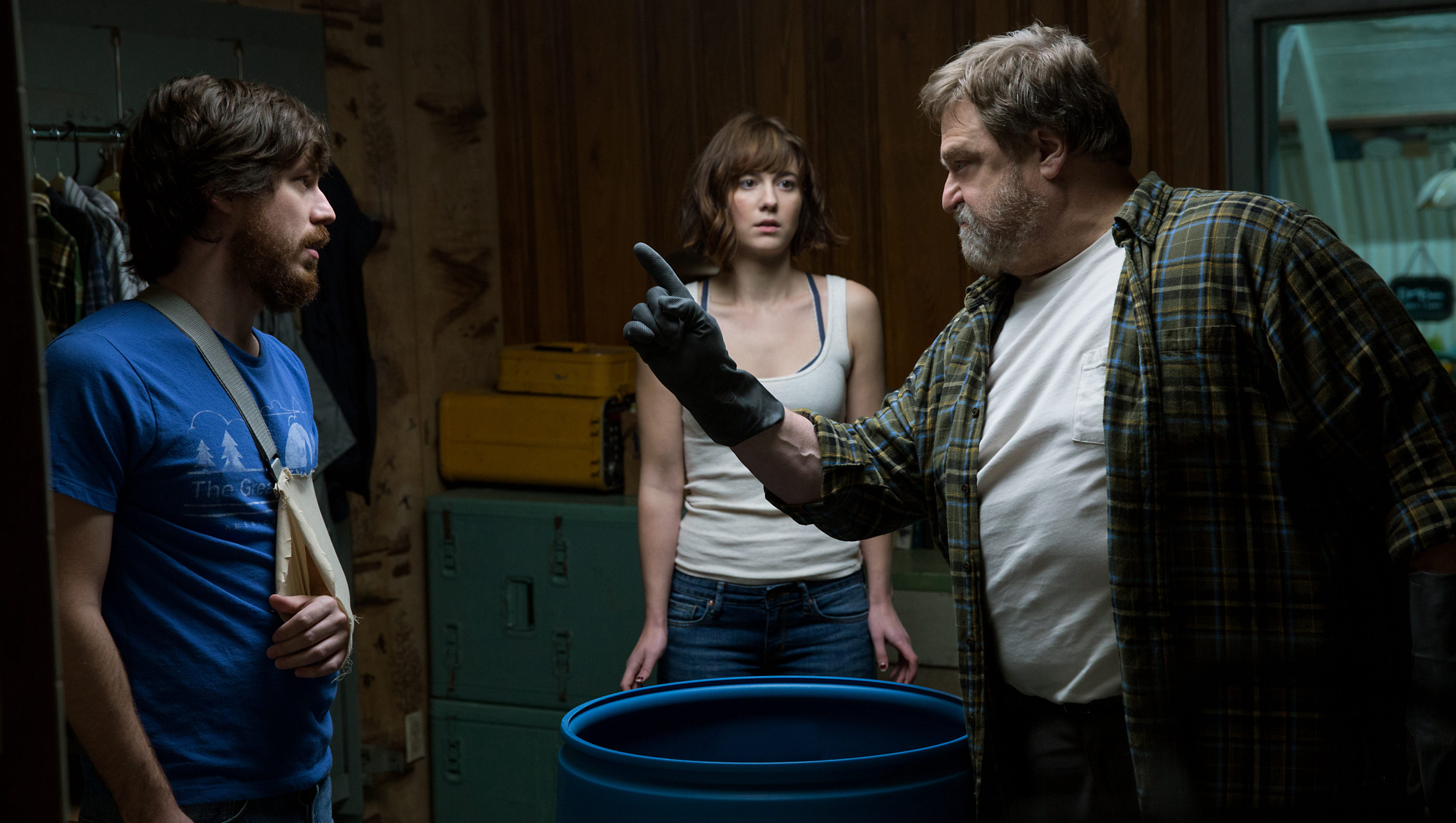 Xem Phim Căn hầm (10 Cloverfield Lane)