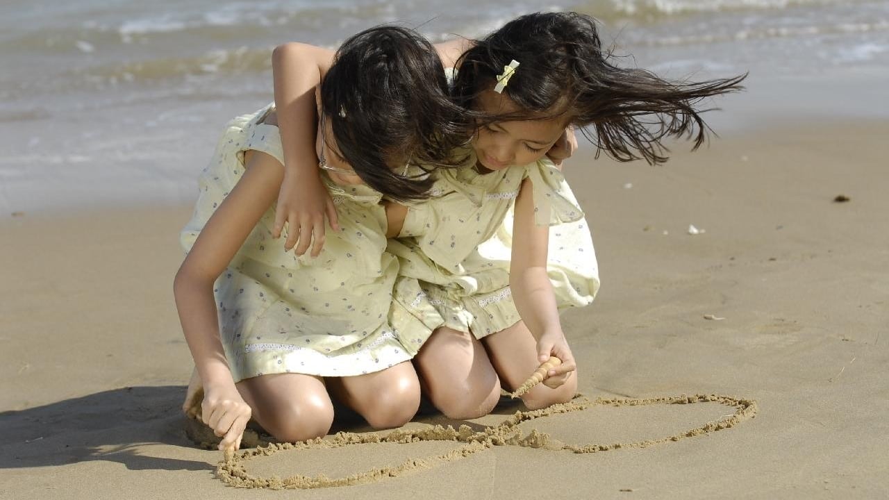 Banner Phim Một Mình (Alone)