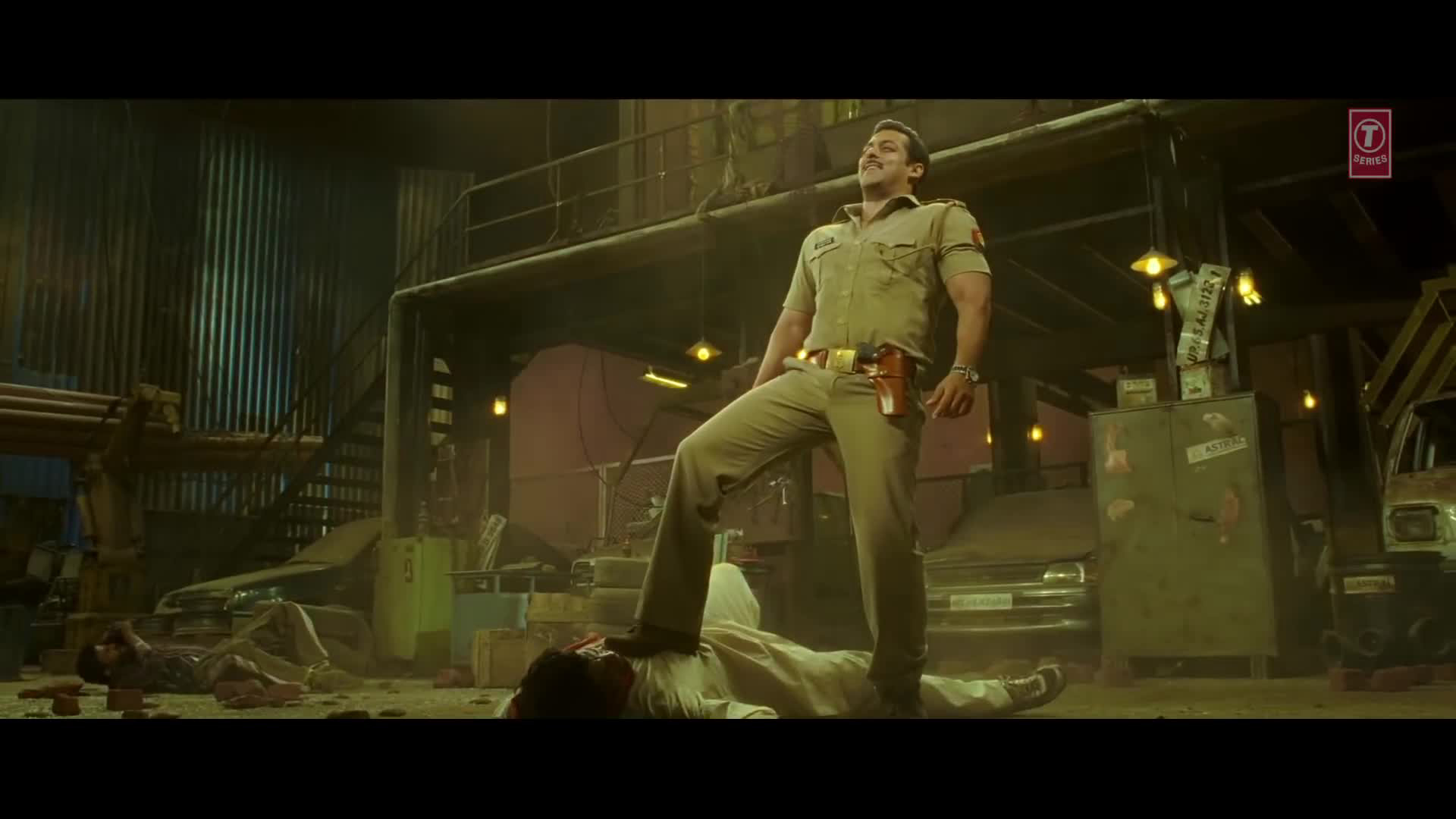 Banner Phim Siêu Cảnh Sát 2 (Dabangg 2)